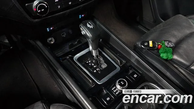 KG_Mobility_Ssangyong Rexton 2020 thumb 9