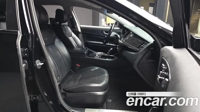 Kia K9 2015 thumb 11