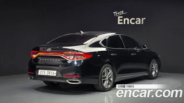 Hyundai Grandeur 2016 thumb 2