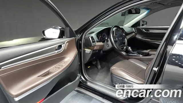 Hyundai Grandeur 2016 thumb 10