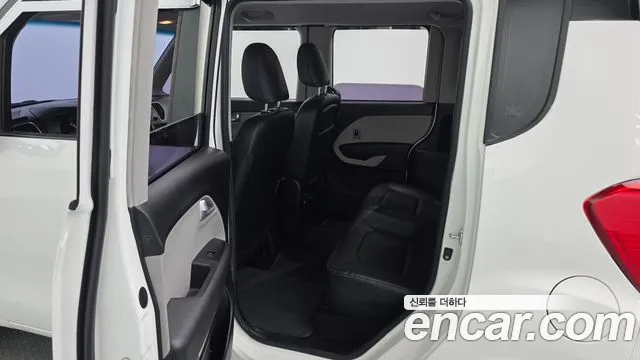 Kia Ray 2014 thumb 11
