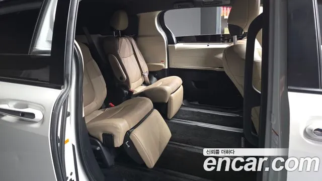 Toyota Sienna 2021 thumb 11