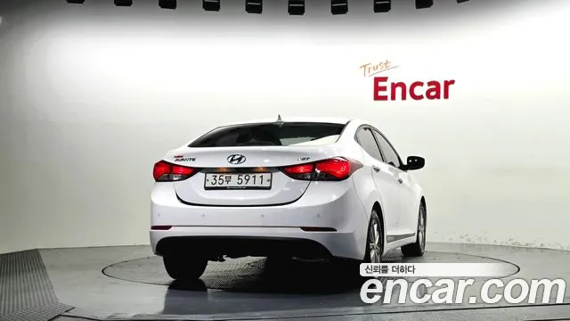 Hyundai Avante 2014 thumb 4