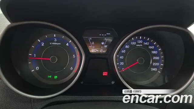 Hyundai Avante 2014 thumb 8