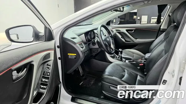 Hyundai Avante 2014 thumb 12