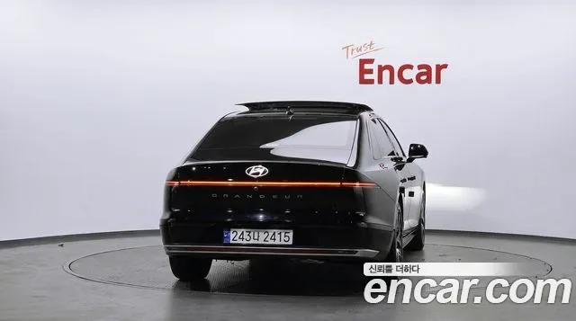Hyundai Grandeur 2023 thumb 4