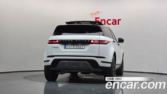 Land Rover Range Rover Evoque 2025 thumb 4