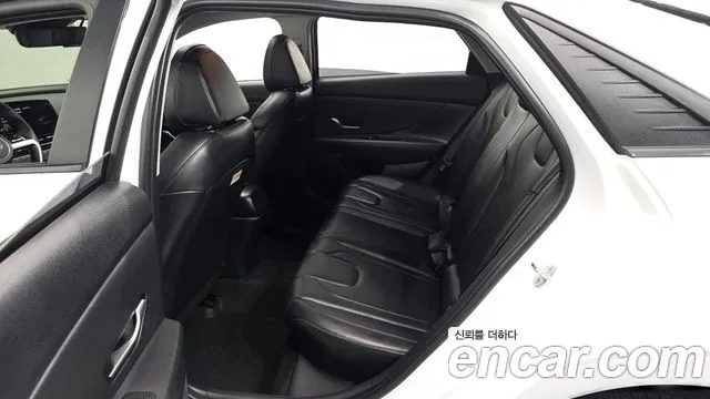 Hyundai Avante 2022 thumb 12