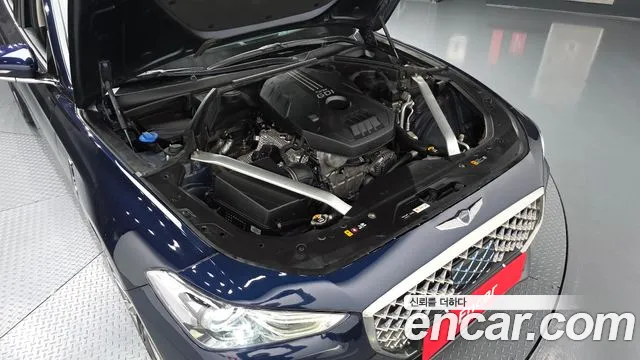 Genesis G70 2018 thumb 6
