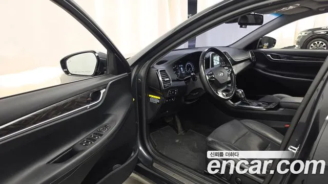Hyundai Grandeur 2018 thumb 10