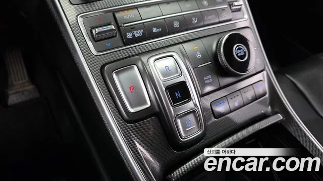 Hyundai Santa Fe 2021 thumb 8