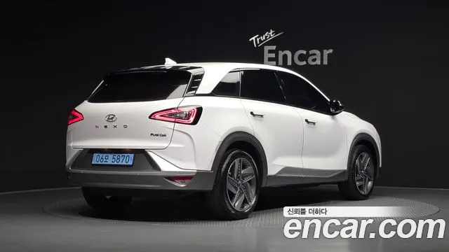 Hyundai Nexo 2024 thumb 2