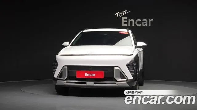 Hyundai Kona 2024 thumb 2