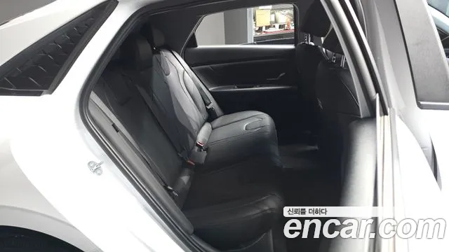 Hyundai Avante 2023 thumb 11