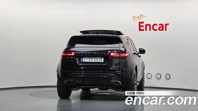 Land Rover Range Rover Evoque 2025 thumb 4