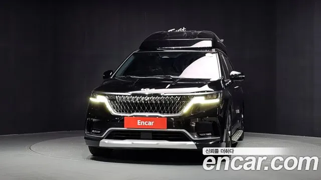 Kia Carnival 2021 thumb 3