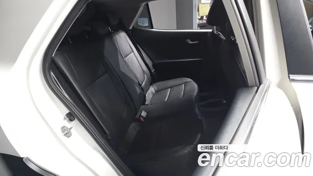 Kia Stonic 2017 thumb 11