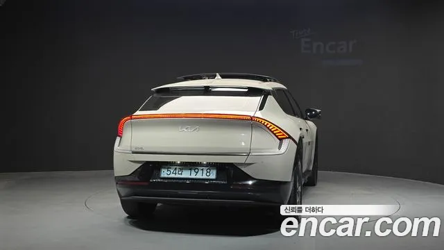 Kia EV6 2021 thumb 4