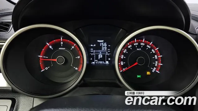 KG_Mobility_Ssangyong TIBOLI 2015 thumb 8