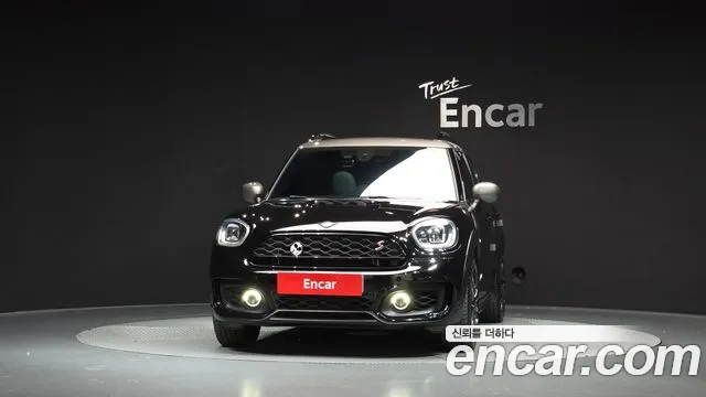 MINI Countryman 2021 thumb 3