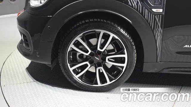 MINI Countryman 2021 thumb 5