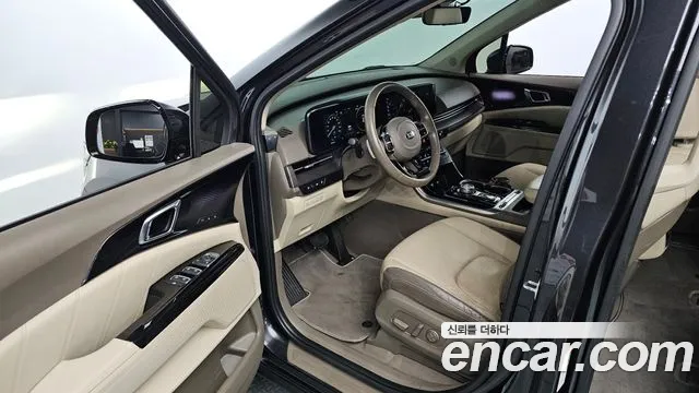 Kia Carnival 2020 thumb 10