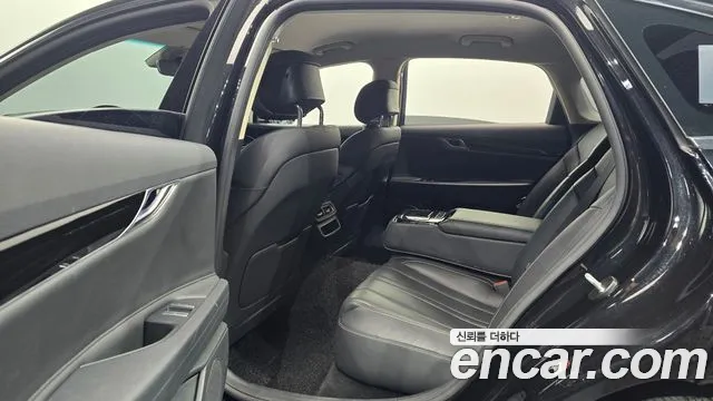 Genesis G80 2023 thumb 11