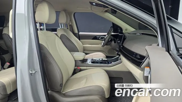 Kia Carnival 2025 thumb 9