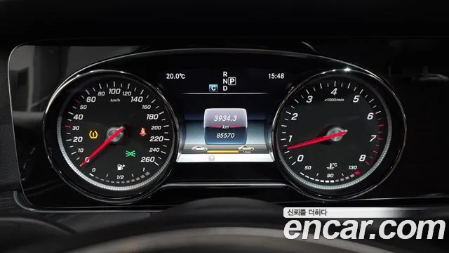 Mercedes-Benz E-Класс 2016 thumb 7