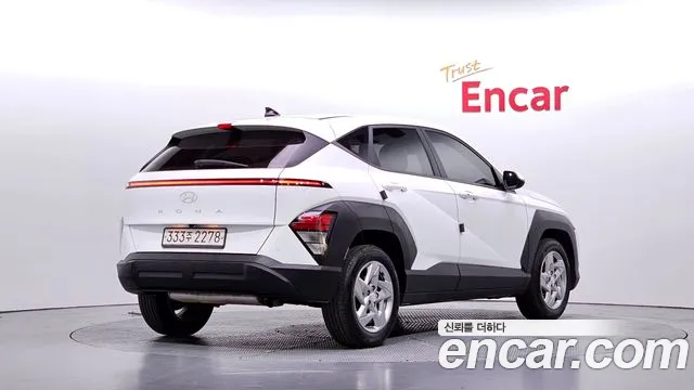Hyundai Kona 2023 thumb 2