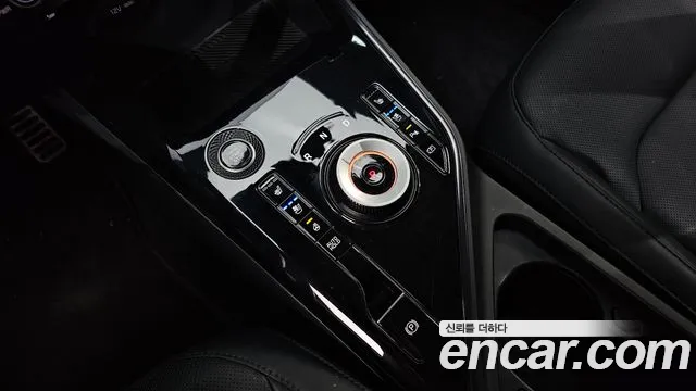 Kia Niro 2023 thumb 9