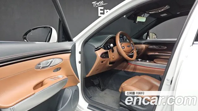 Genesis GV70 2022 thumb 9