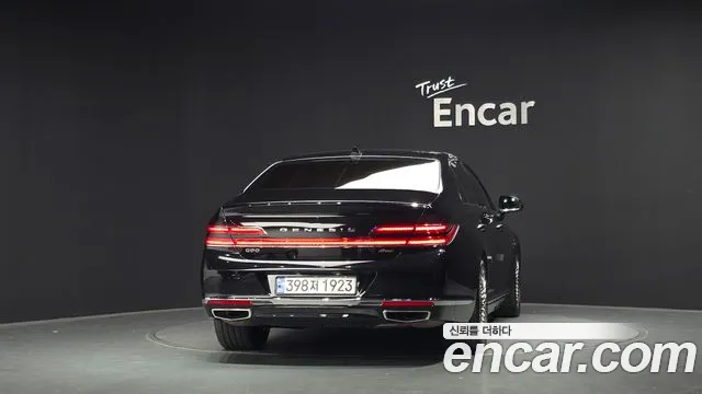 Genesis G90 2020 thumb 3
