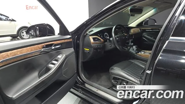 Genesis G90 2020 thumb 9