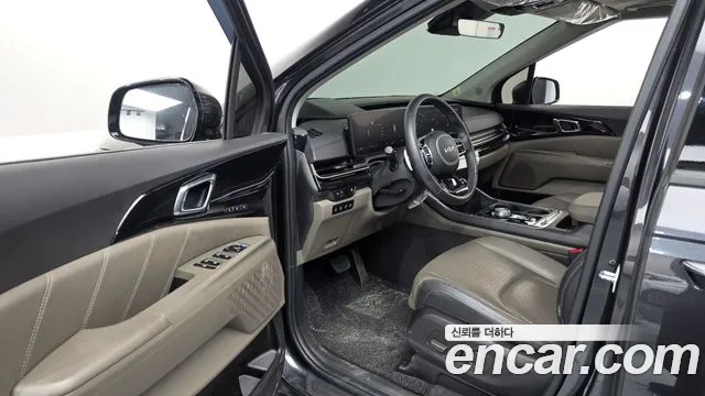 Kia Carnival 2024 thumb 10