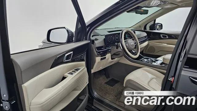 Kia Carnival 2024 thumb 10