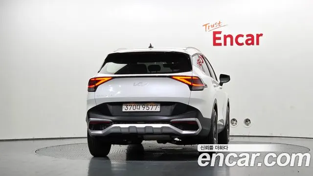 Kia Sportage 2023 thumb 3