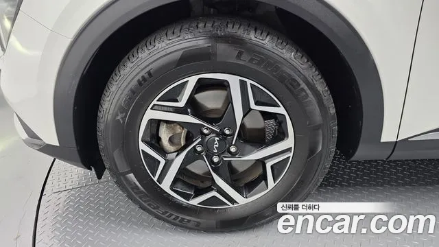 Kia Sportage 2023 thumb 4