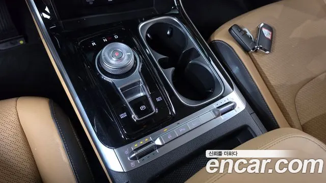 Kia Carnival 2023 thumb 9