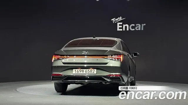 Hyundai Avante 2020 thumb 4