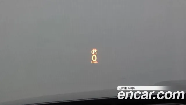 Jaguar XF 2017 thumb 11
