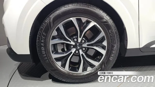 Kia Carnival 2020 thumb 5