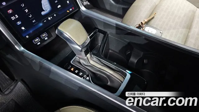 KG_Mobility_Ssangyong Torres 2022 thumb 9