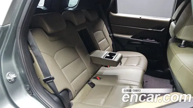 KG_Mobility_Ssangyong Torres 2022 thumb 11