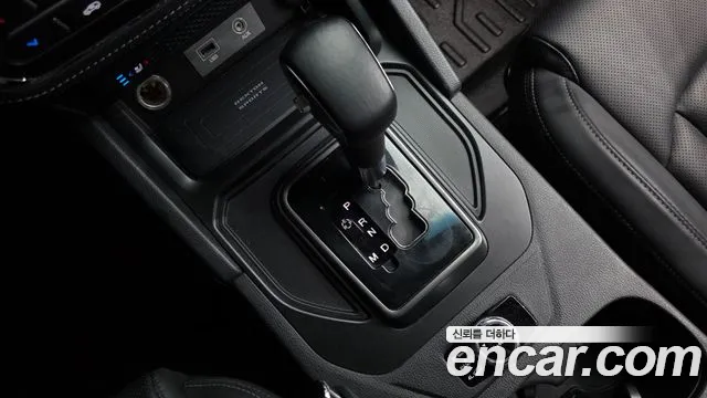 KG_Mobility_Ssangyong Rexton 2021 thumb 8