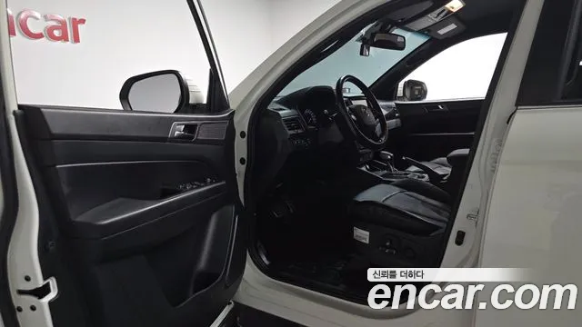 KG_Mobility_Ssangyong Rexton 2021 thumb 9