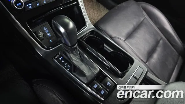 Hyundai Grandeur 2017 thumb 8