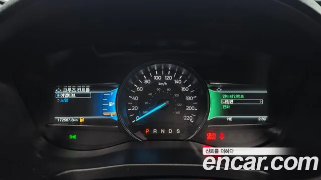 Ford Explorer 2018 thumb 8