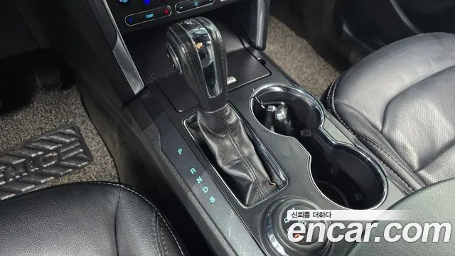 Ford Explorer 2018 thumb 9
