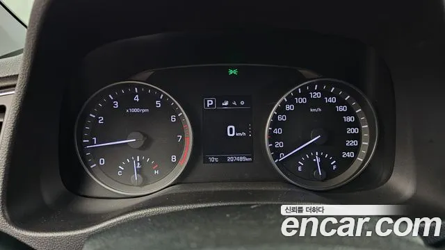 Hyundai Avante 2017 thumb 8